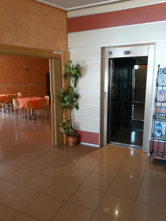 Hotel La Torre Los Montesinos Exterior foto